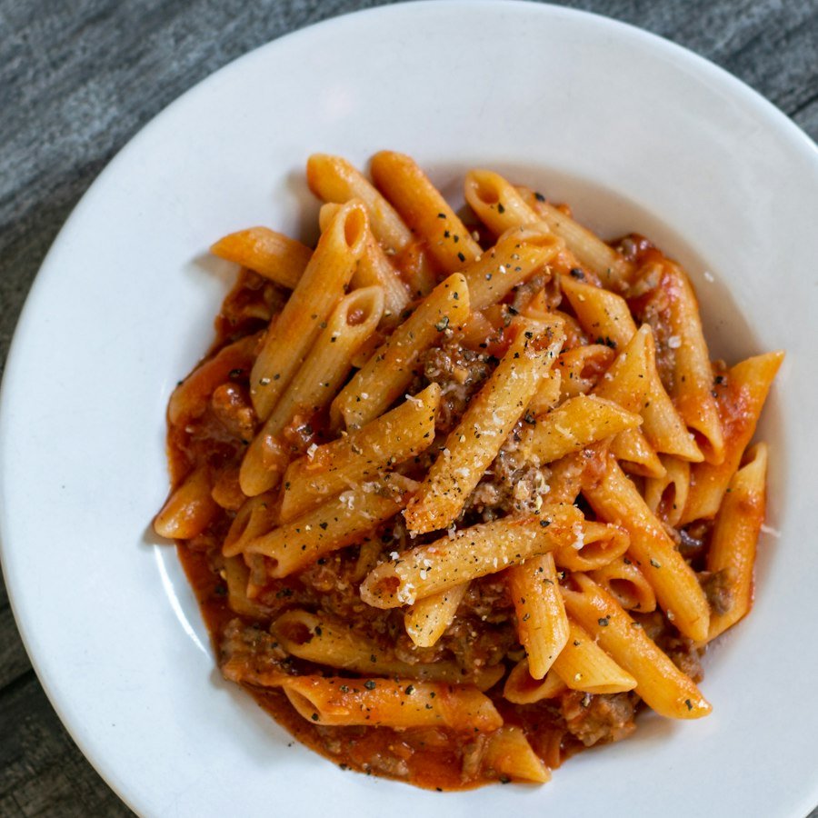 Penne bolognesa